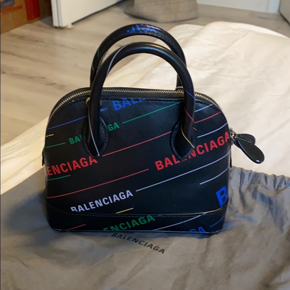 Balenciaga Valle XS - Picture 3 of 4